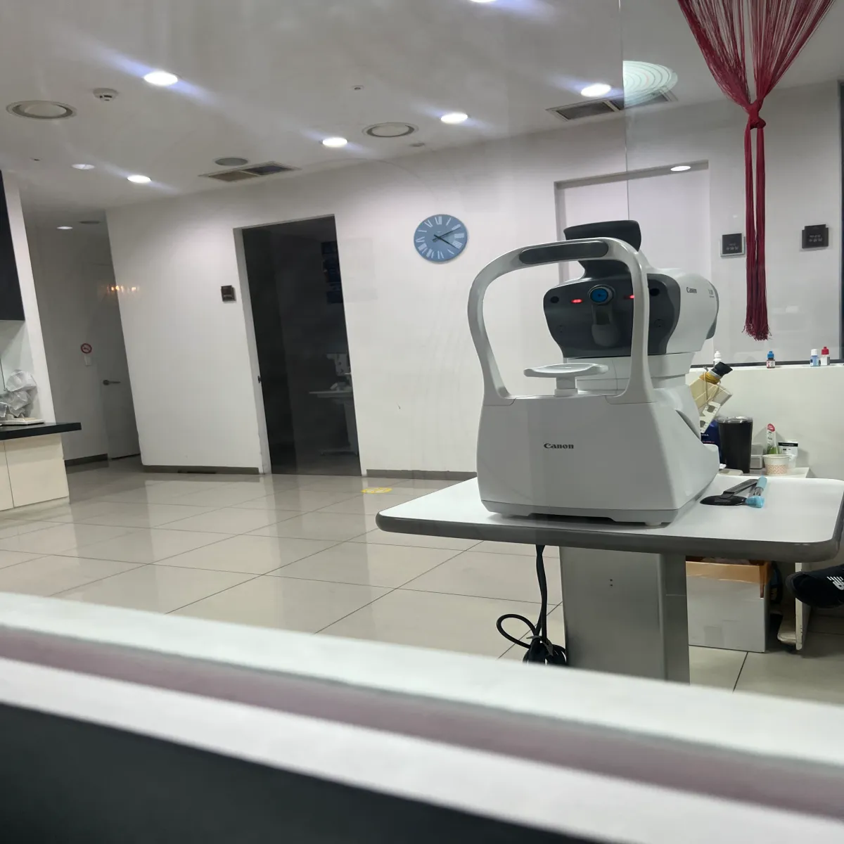 안압을-점검할-수-있는-안압측정기계