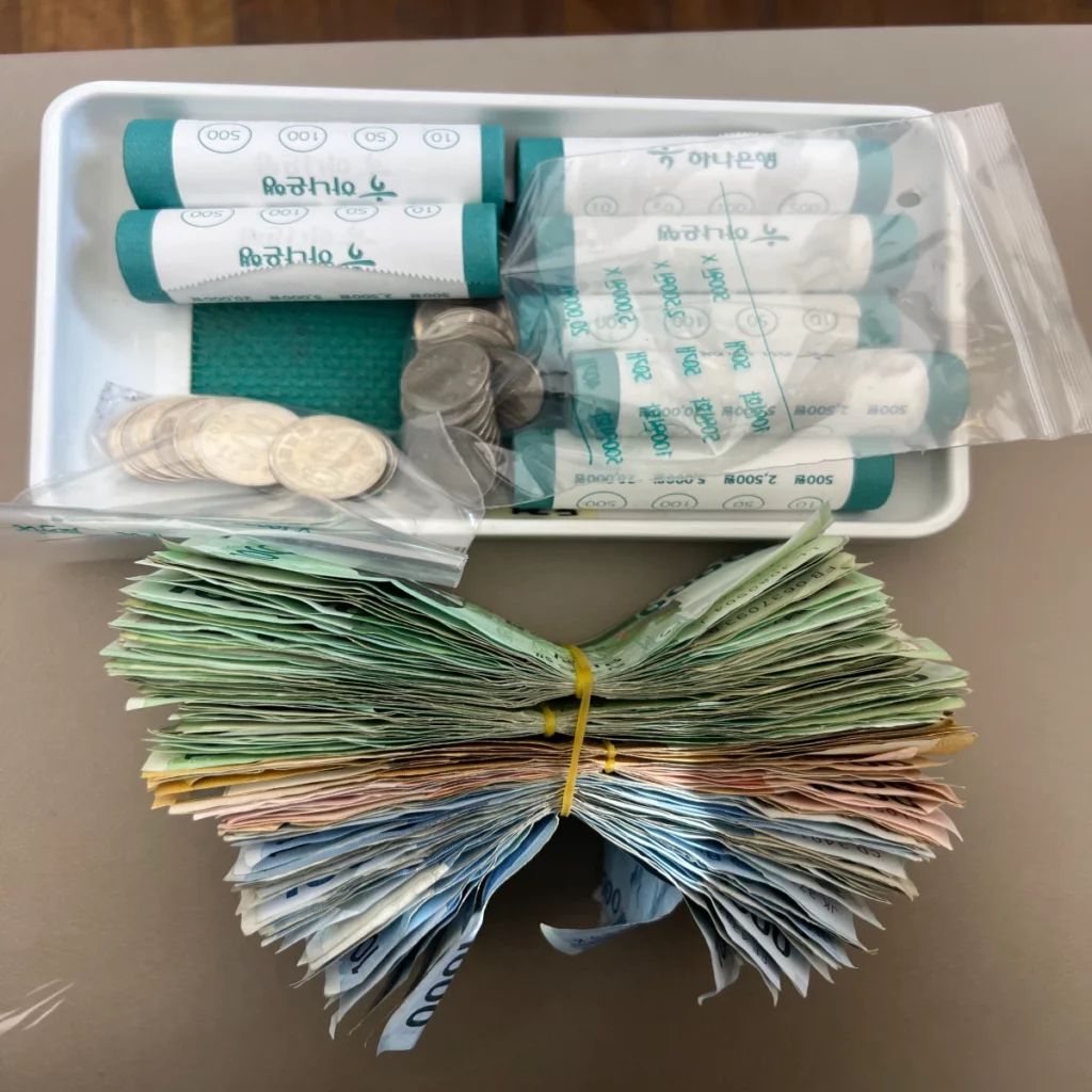 은행에서-직접-찍은-돈-사진