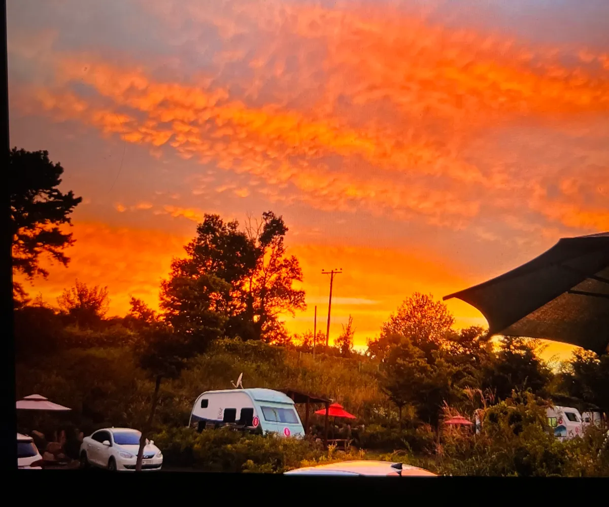 경상도-안동시-지자체-캠핑장-단호샌드파크-노을-사진