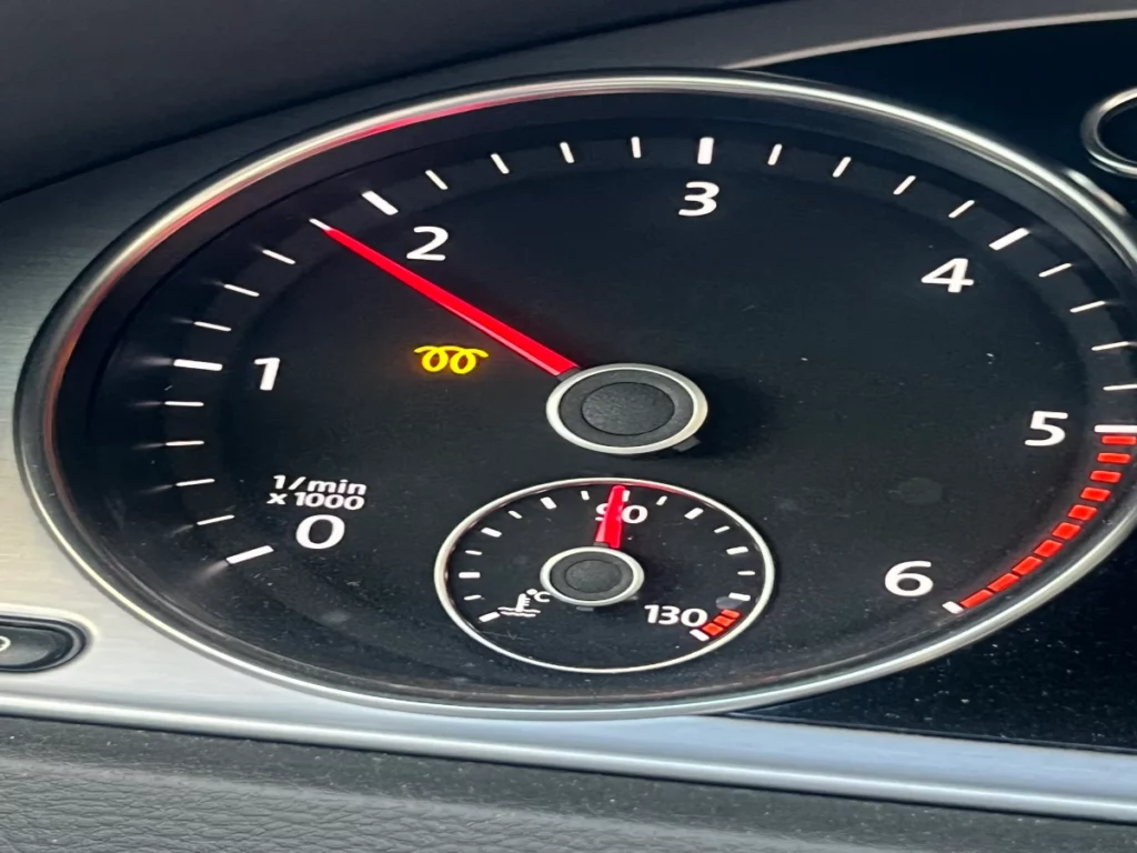 디젤차량-폭스바겐-돼지-꼬리-경고등