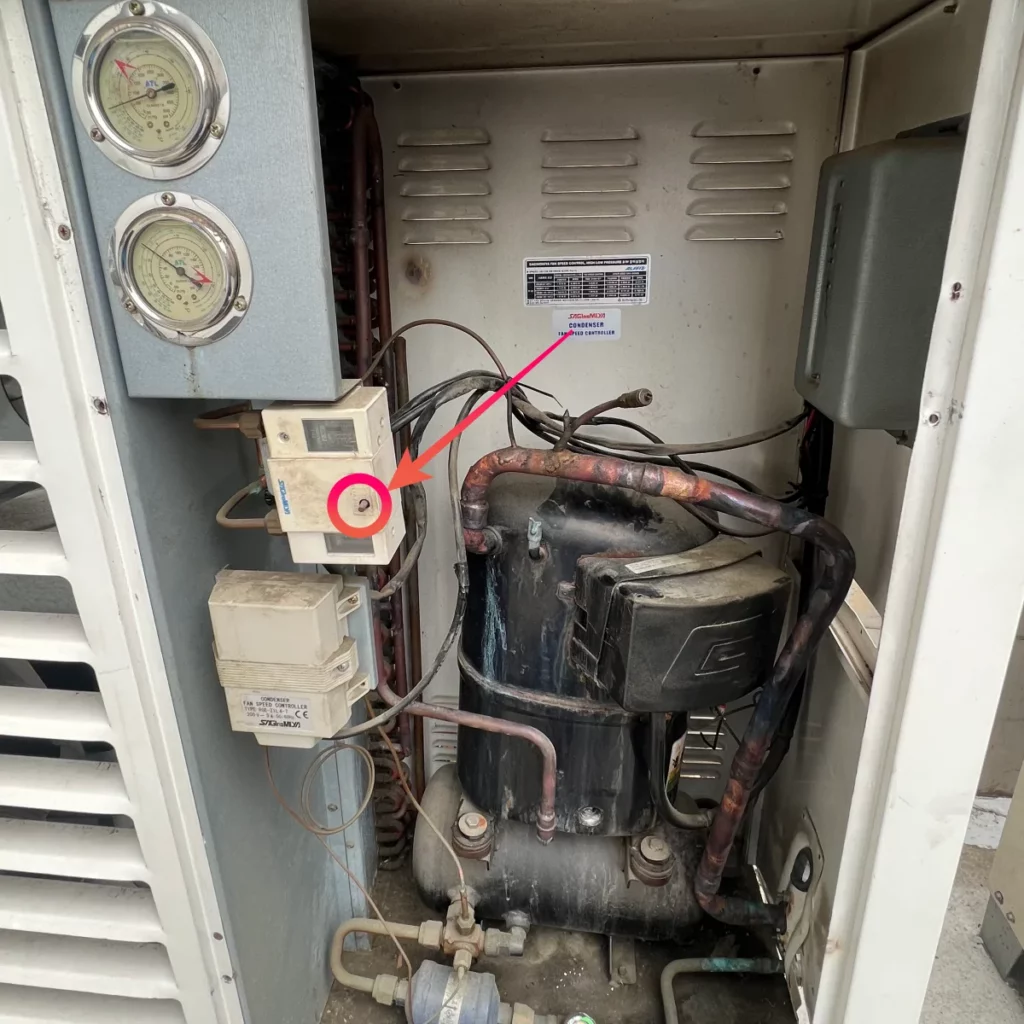 여름철-냉동-냉장-저온-창고-온도-안-내려갈-때-확인할-부품-사진