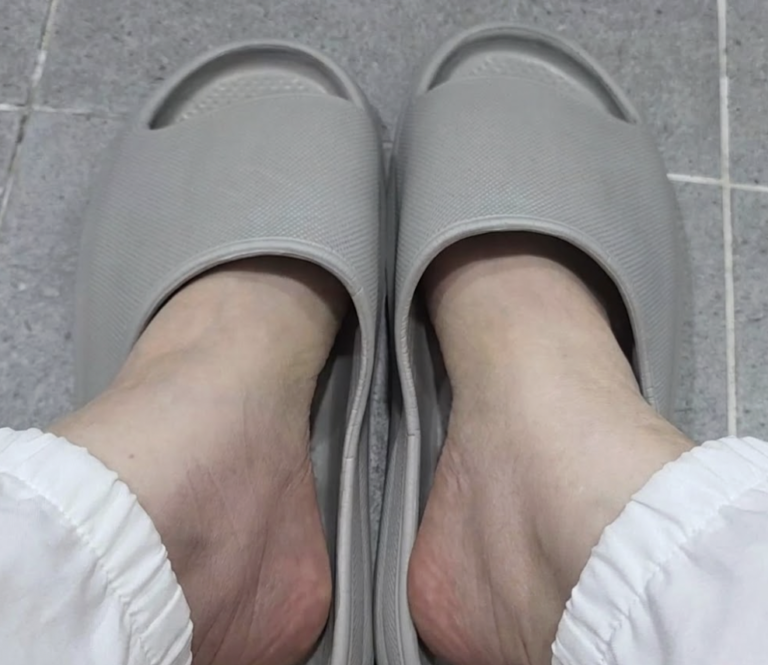 헬리코컷 부스터 후기 증명하기 위해 찍은 화장실 셀카사진